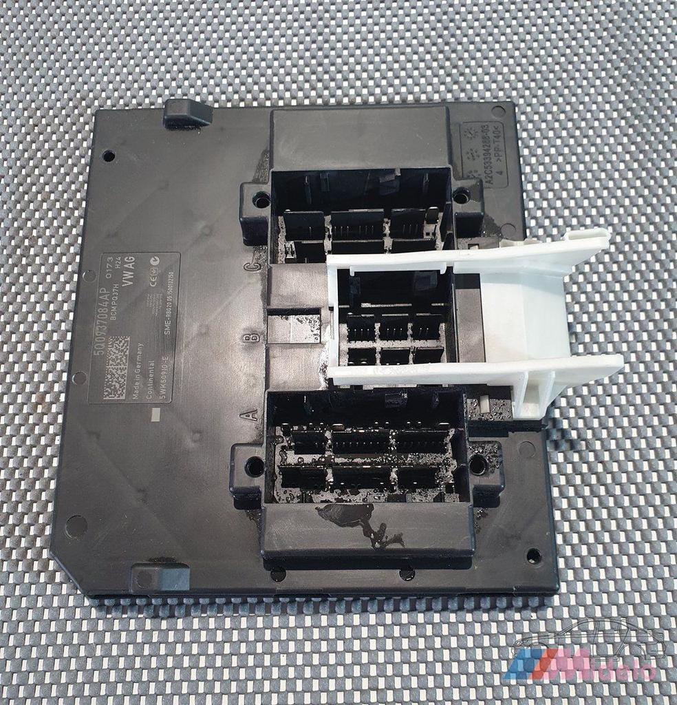 Body control computer 5Q0937084AP, Gebruikt, -, Volkswagen, Ophalen of Verzenden