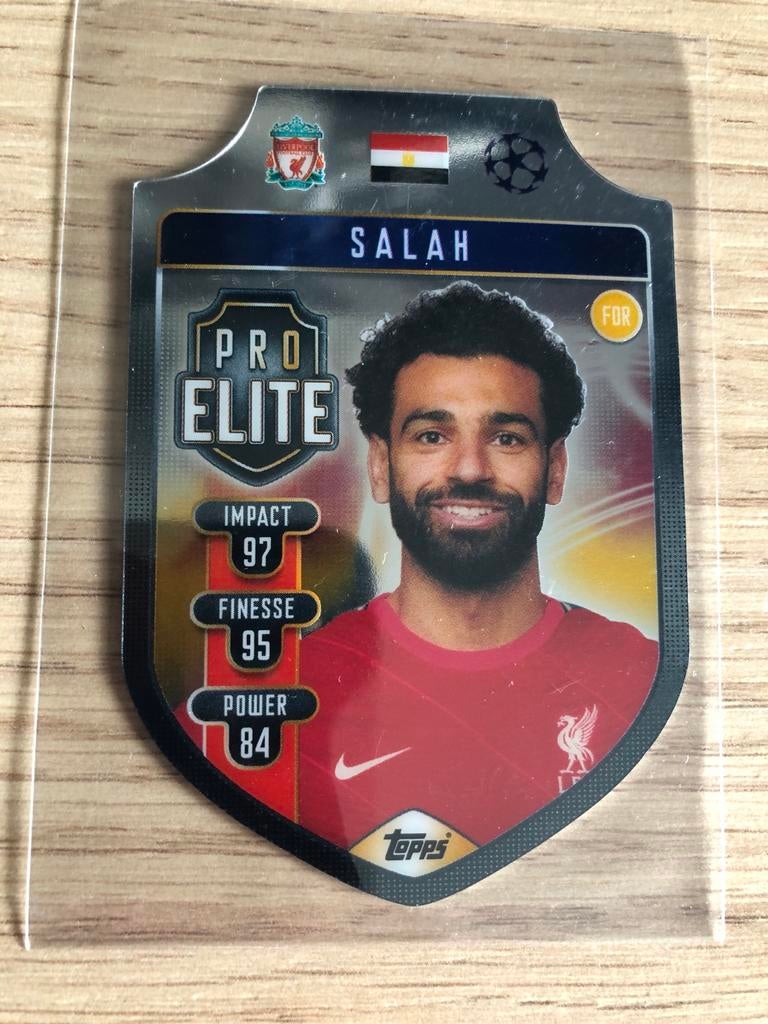 Topps Match Attax 2021 PRO ELITE SHIELD Mo Salah, Ophalen of Verzenden, Zo goed als nieuw, Buitenlandse clubs, Spelerskaart