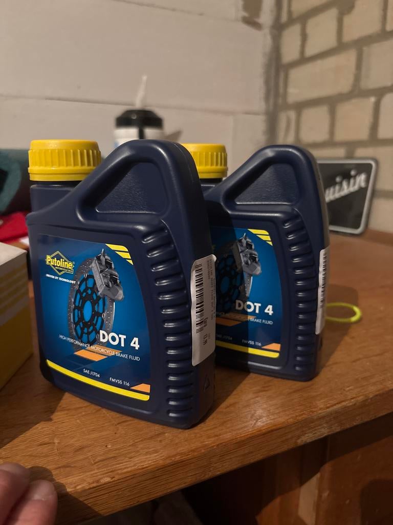 Putoline DOT 4 Remvloeistof - Nieuw en Ongeopend, Ophalen of Verzenden