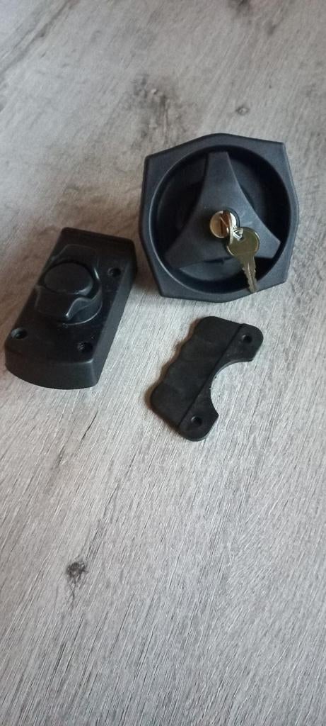 Caravan deurslot rechtsdraaiend met sleutel, Caravans en Kamperen, Ophalen of Verzenden, Gebruikt