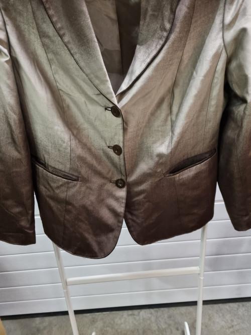 -	jasje dames bruin delmod maat xl, Ophalen of Verzenden, 'T Olde Gre-j, Info@toldegrej.nl, Endepoelstraat 20f Didam