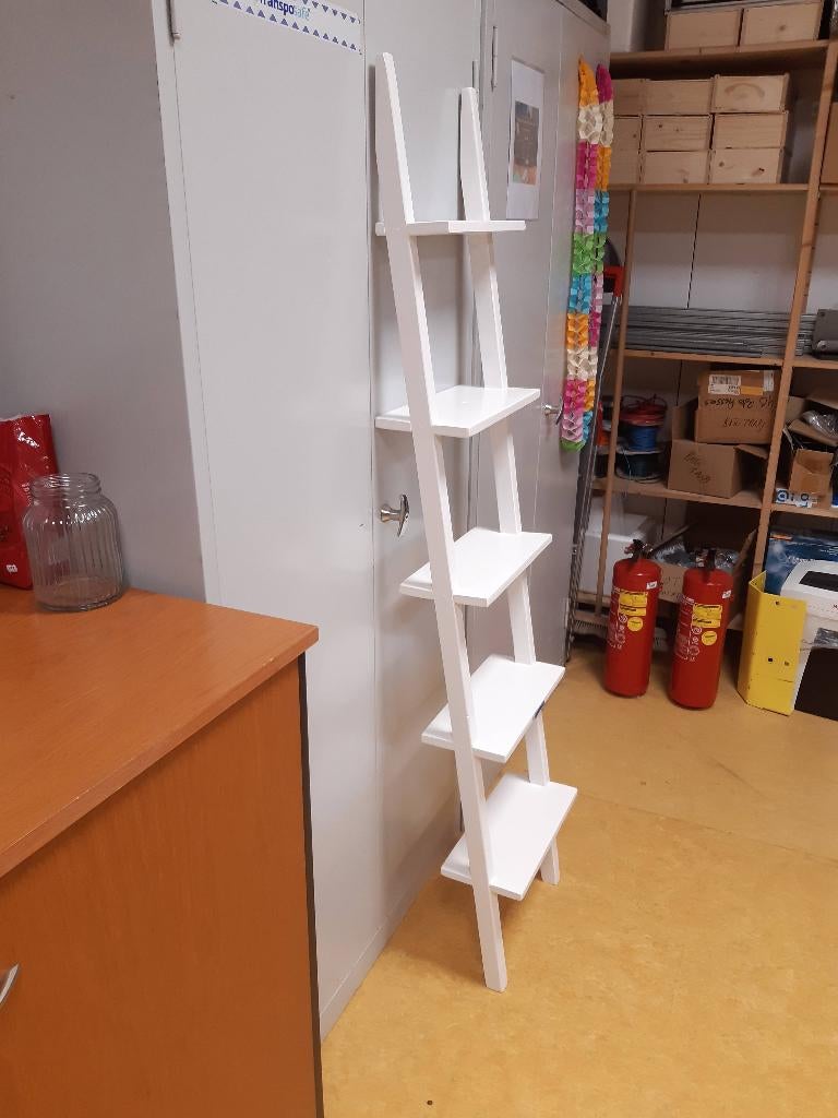 Wandrek ladder, Ophalen, Gebruikt