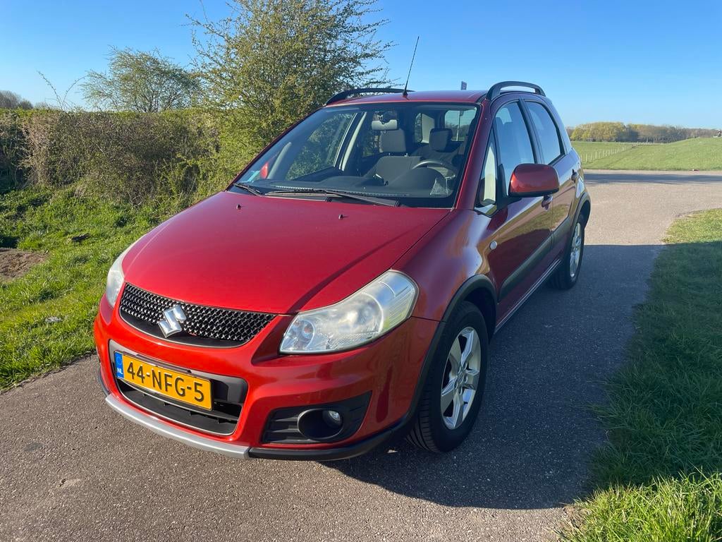 Suzuki SX4 1.6 2010, Auto's, Suzuki, Voorwielaandrijving, 49 €/maand, Origineel Nederlands, 1200 kg