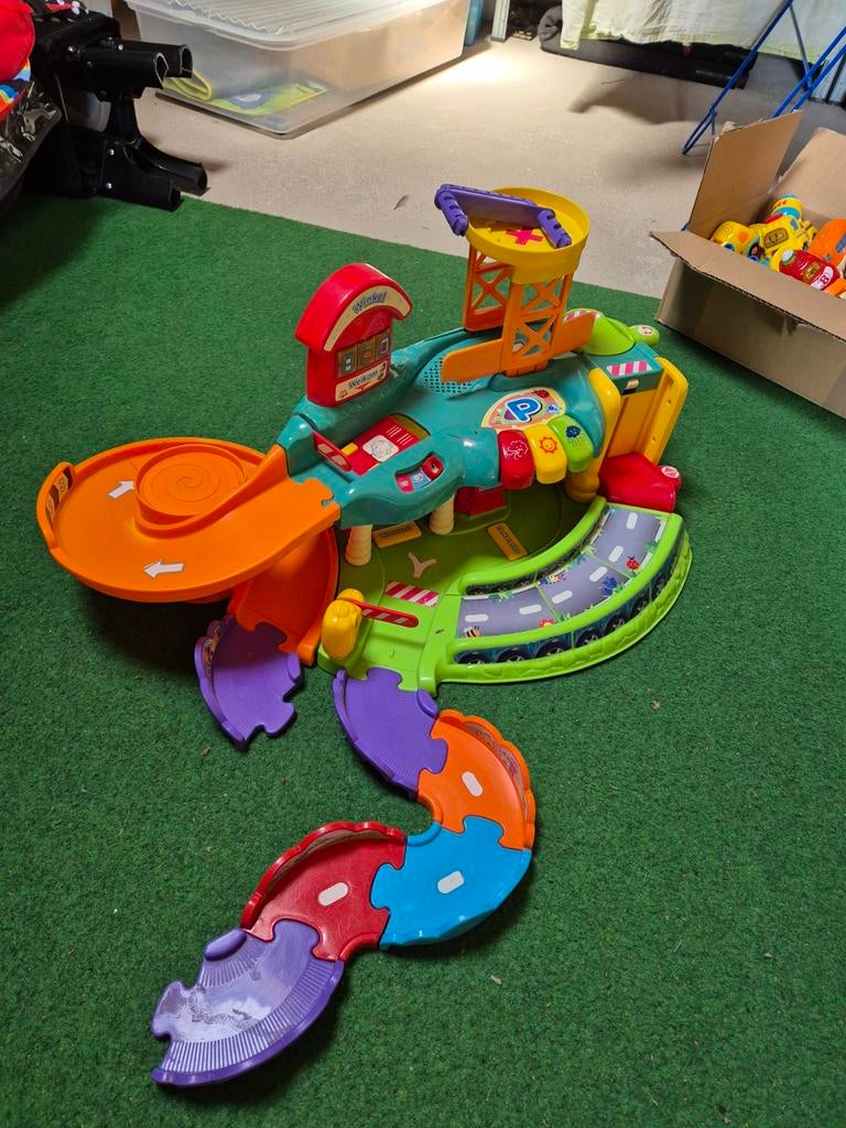 Toet toet garage, Ophalen of Verzenden, Gebruikt, 2 tot 4 jaar