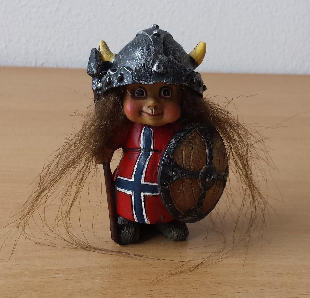 Beeldje Viking - Nord Suvenir - Noorwegen, Verzamelen, Beelden en Beeldjes, Ophalen of Verzenden, Zo goed als nieuw, Mens