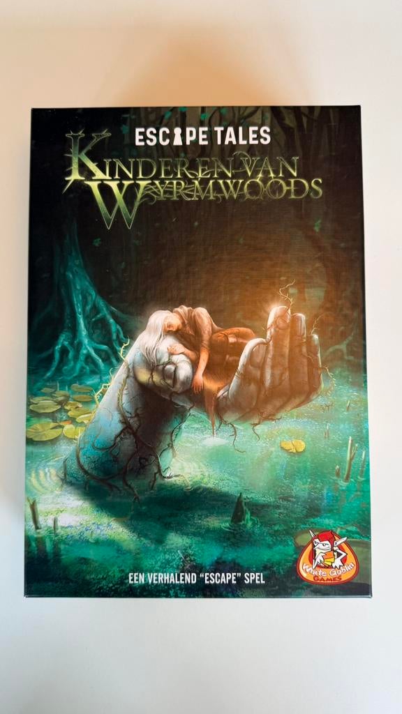 Escape tales - Kinderen van Wyrmwoods, Ophalen of Verzenden, Gebruikt