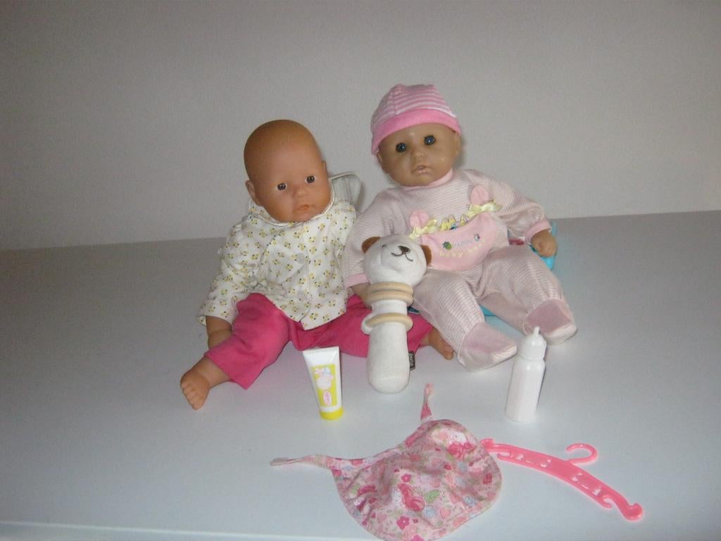 baby chou chou en anabel 40 cm, Kinderen en Baby's, Speelgoed | Poppen, Ophalen of Verzenden, Gebruikt, Babypop