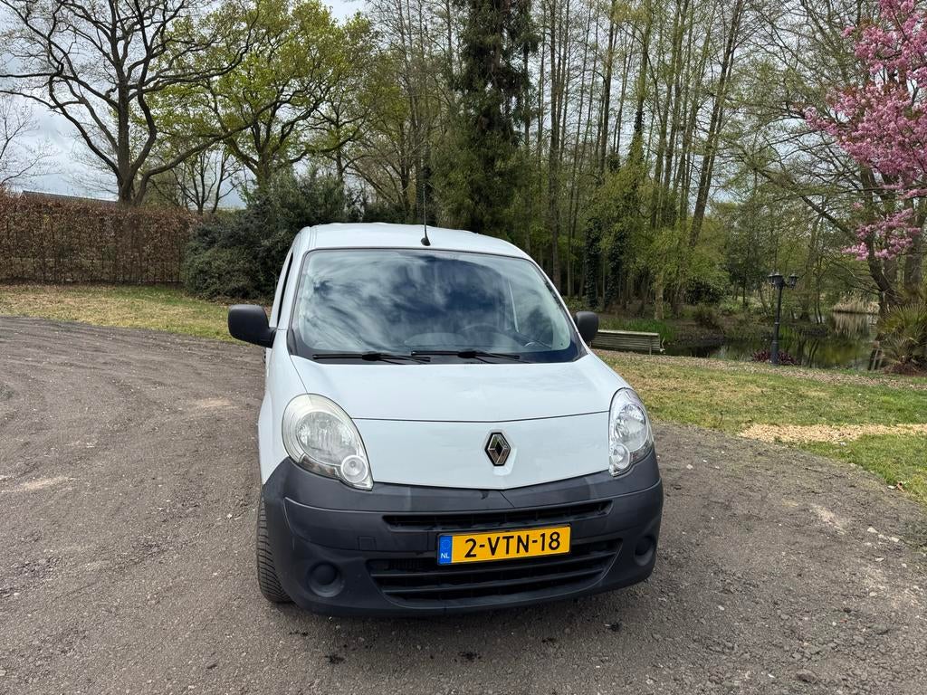 Renault Kangoo 1.5 DCI 55KW 2012, Voorwielaandrijving, Stof, 74 pk, Zwart