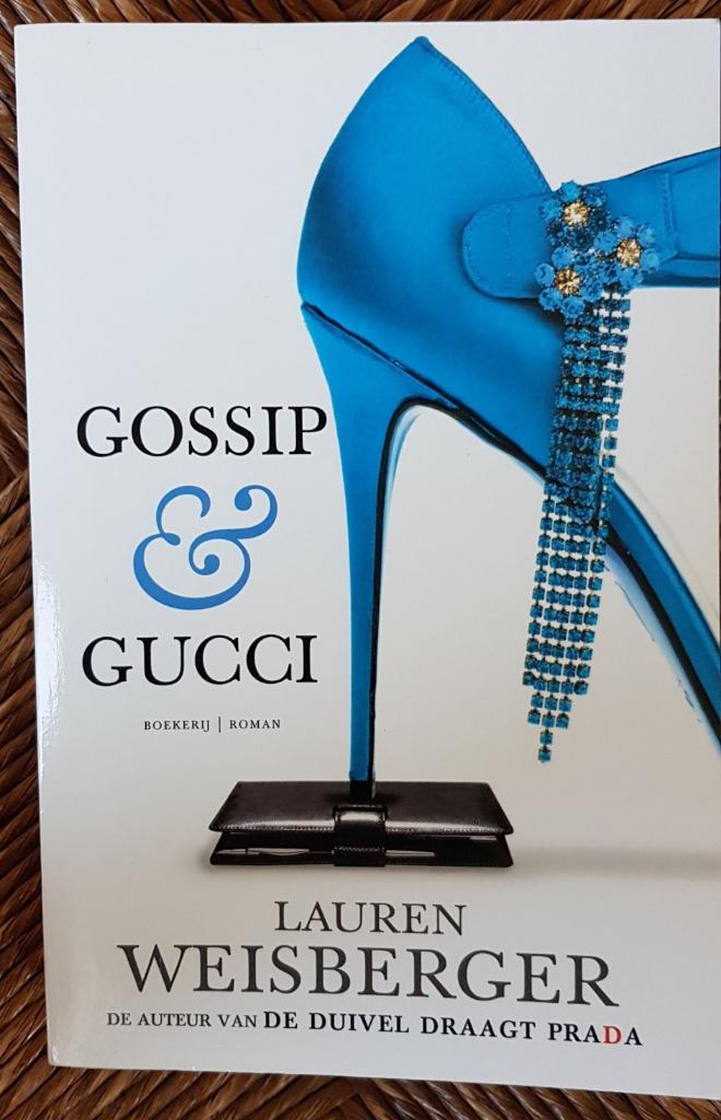 Gossip & Gucci - Lauren Weisberger - IGST, Ophalen of Verzenden, Gelezen, Lauren Weisberger