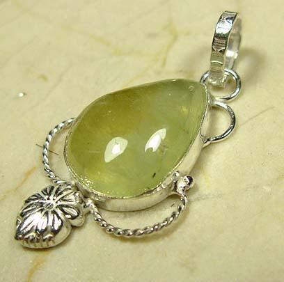 h. glorierijke edelsteenhanger PREHNIET + gratis verzending, Overige voorstellingen, Verzenden, Nieuw, Steen of Mineraal