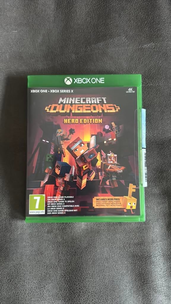 Minecraft Dungeons, Avontuur en Actie, Ophalen of Verzenden, Zo goed als nieuw, 3 spelers of meer