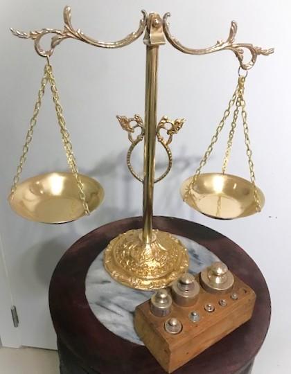 Weegschaal Apotheker & blok met 8 gewichten Antiek✨😍🤗👌, Antiek en Kunst, Antiek | Koper en Brons, Brons, Ophalen of Verzenden