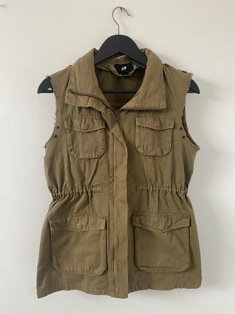 H&M Khaki Utility Gilet Maat 36 leger groen, Ophalen of Verzenden, Gedragen, Maat 36 (S), Groen
