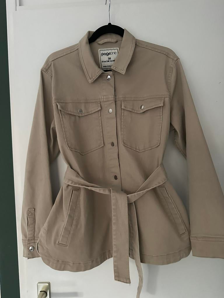 NIEUW JASJE MAAT S, Ophalen of Verzenden, Nieuw, Maat 36 (S), Beige