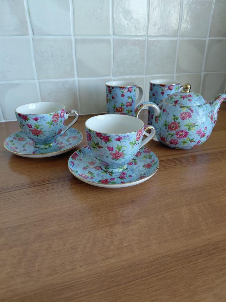 Bloemen servies, Ophalen