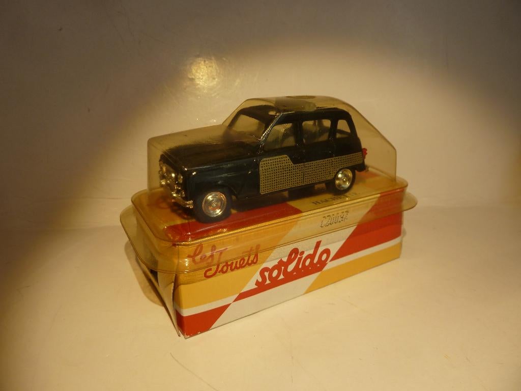 SOLIDO:  MINT / BOXED RENAULT 4 L    heruitgave, Ophalen of Verzenden, Nieuw, Auto, Solido