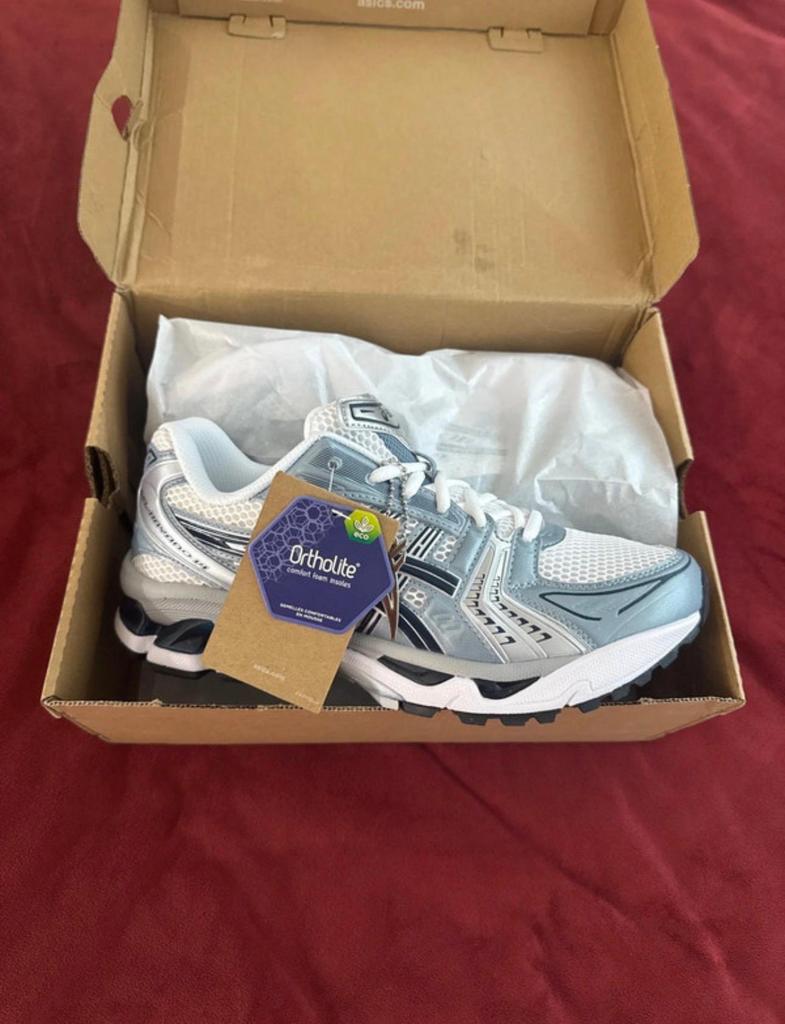 ASICS Gel-Kayano 14 White Fjord Grey, Overige kleuren, Nieuw, Ophalen of Verzenden, Sneakers of Gympen