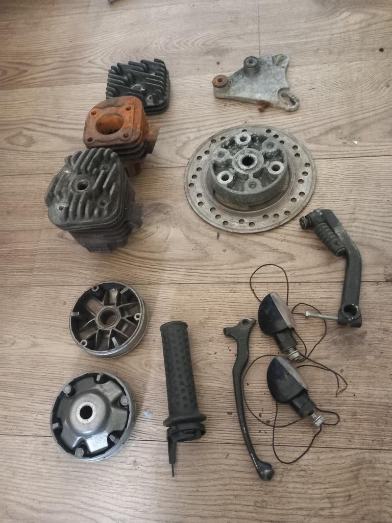 Minarelli horizontaal piaggio onderdelen (aerox gilera zip), Ophalen, Gebruikt, Cilinder