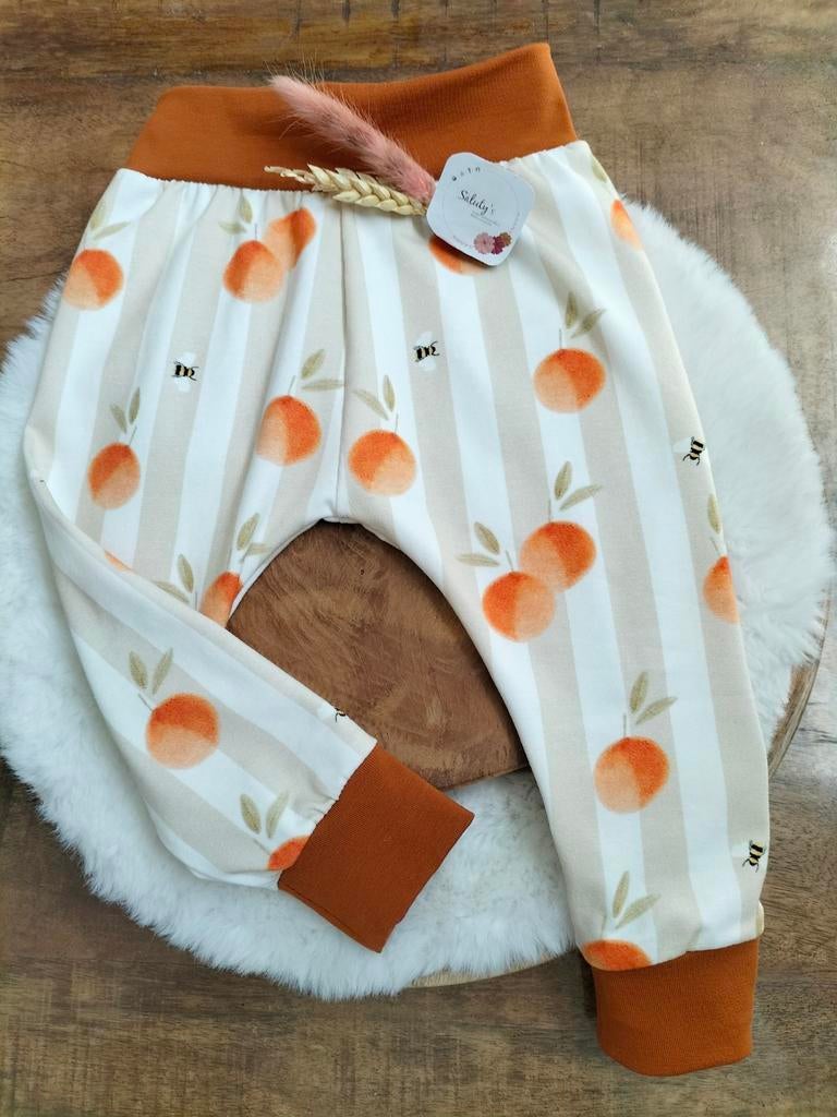 Nieuw handgemaakt • Broekje Koningsdag • 74/80, Kinderen en Baby's, Babykleding | Maat 74, Broekje, Meisje, Nieuw, Ophalen of Verzenden