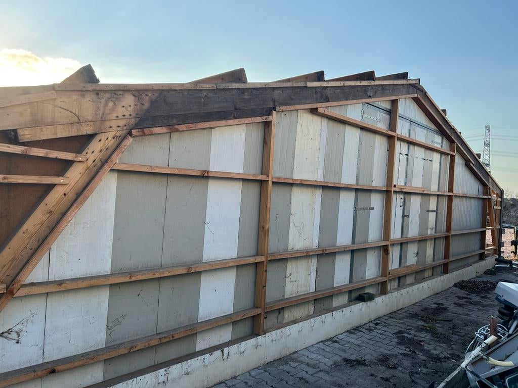 Sandwichpanelen, geisoleerde panelen, Ophalen, Zo goed als nieuw, Hardschuim (Pir), 15 m² of meer