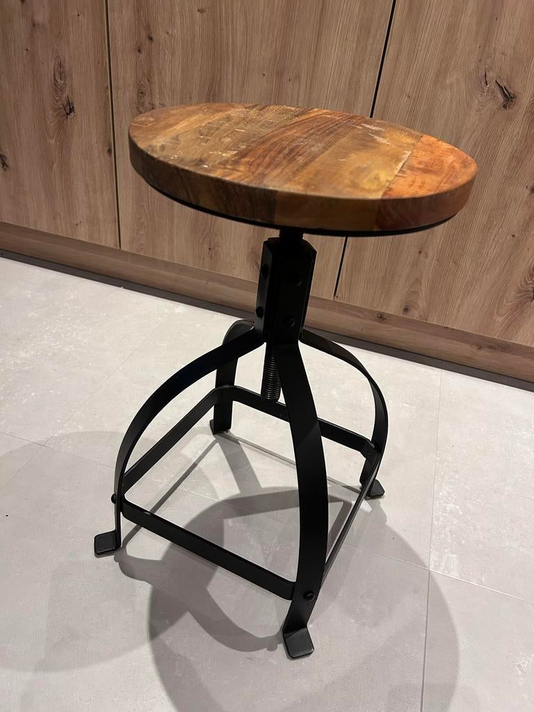 Verstelbare pianokruk van mangohout en metaal, Ophalen, In hoogte verstelbaar, Gebruikt, Hout