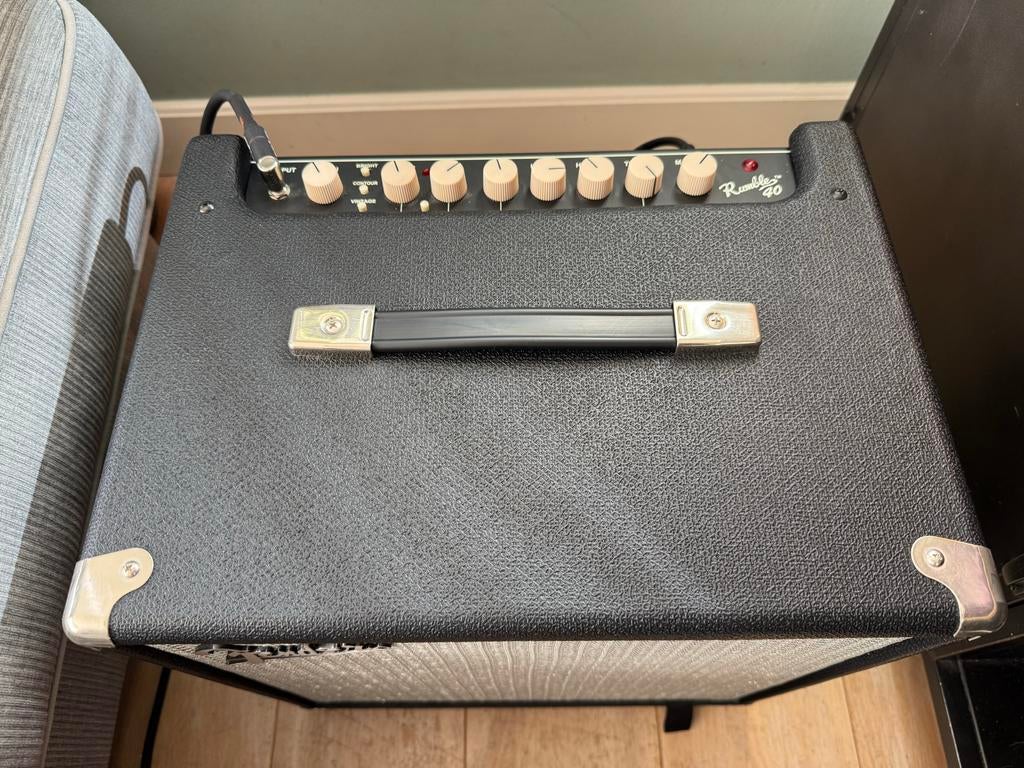 Fender Rumble 40 Basgitaarversterker, Ophalen, Zo goed als nieuw, Basgitaar, Minder dan 50 watt
