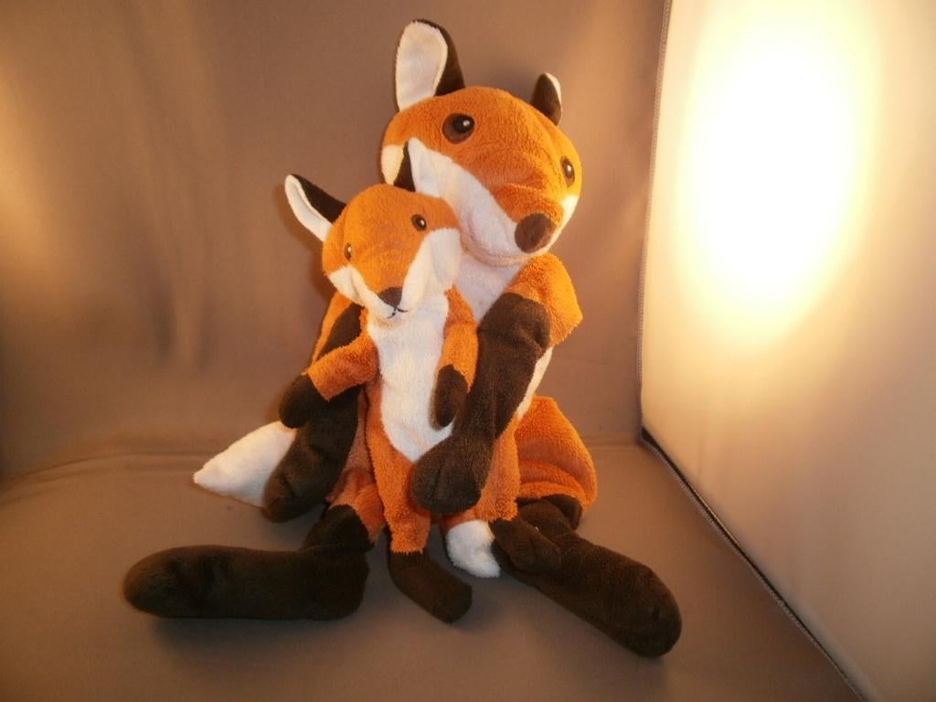 Ikea vos vandring met jong oranje wit bruin velours 30 cm, Kinderen en Baby's, Speelgoed | Knuffels en Pluche, Nieuw, Ophalen of Verzenden