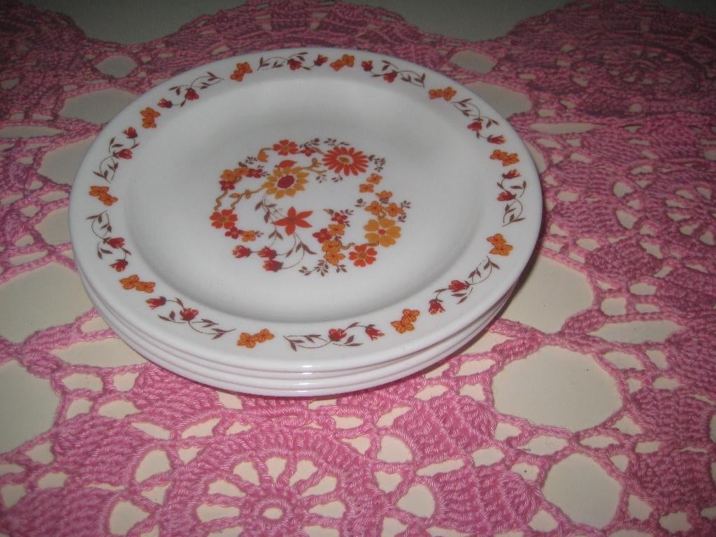 arcopal 4 ontbijt bordjes, Verzamelen, Ophalen of Verzenden, Huis en Inrichting