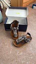 Vingino sandaaltjes 29 verstelbaar, Ophalen of Verzenden, Zo goed als nieuw, Meisje, Overige typen