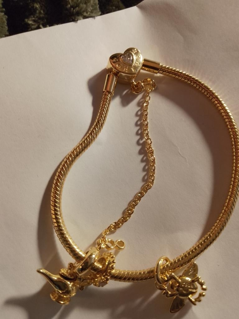 Gouden bedelarmband met hartsluiting, Ophalen of Verzenden