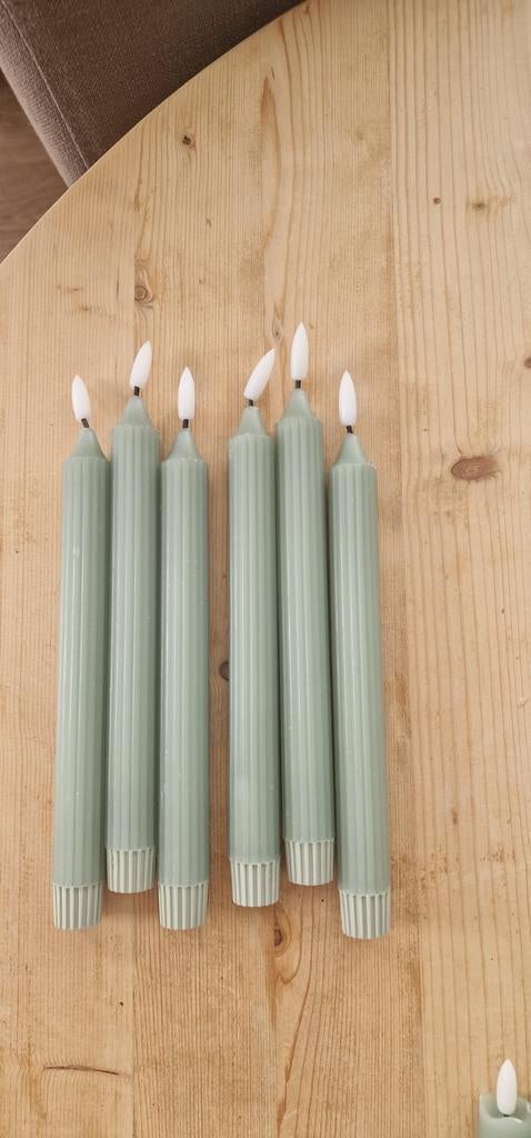 Salie Groene LED Kaarsen met Timer - Realistische Wax, Ophalen of Verzenden, Nieuw, Overige materialen, Minder dan 25 cm