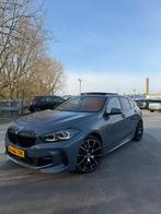 BMW 1-Serie 118i 136pk Aut 2021 Grijs, 136 pk, Alcantara, USB, Particulier
