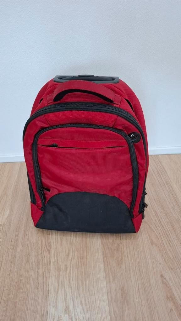 Rode reistas met wieltjes en uitschuifbare handgreep, Sieraden, Tassen en Uiterlijk, Tassen | Reistassen en Weekendtassen, Gebruikt