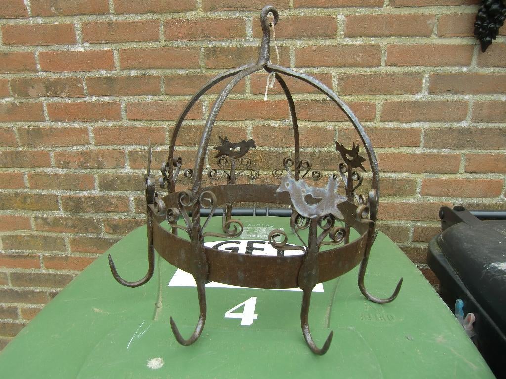 Smeedijzeren wildkroon, Ophalen of Verzenden