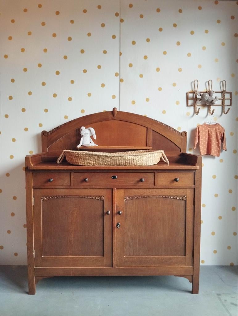 Vintage commode / eikenhout / Art Deco / bezorgen mogelijk, Kinderen en Baby's, Kinderkamer | Commodes en Kasten, 50 tot 70 cm