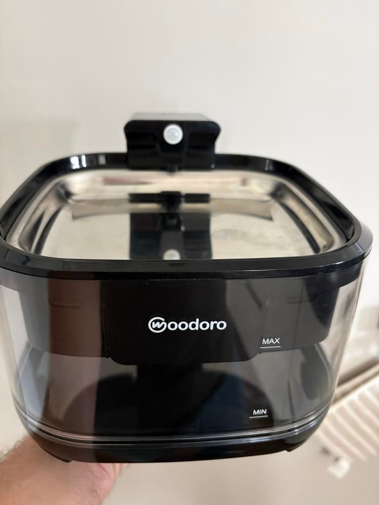 Drinkfontein z.g.a.n., Dieren en Toebehoren, Katten-accessoires, Ophalen, Zo goed als nieuw