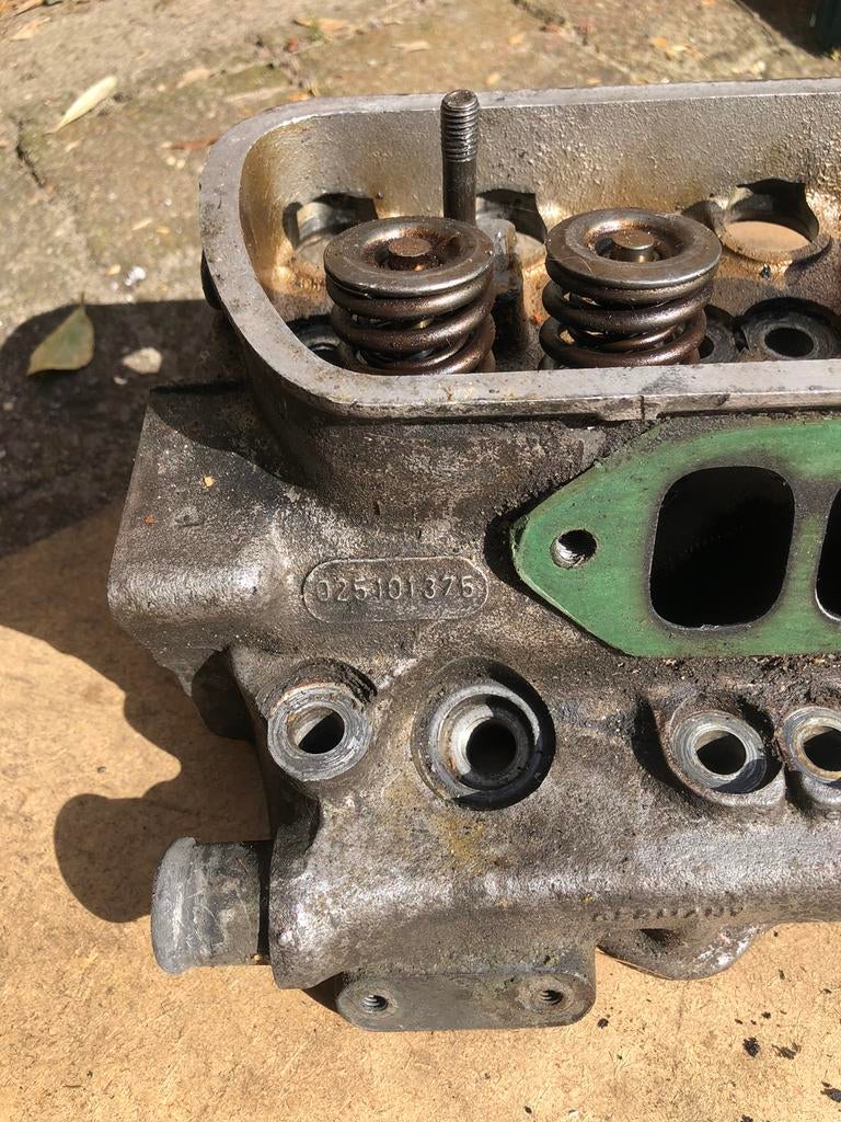 Vw t3 wbx 1,9dg cylinderkoppen, Ophalen, Gebruikt