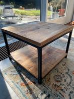 Robuuste industriële bijzettafel salontafel massief hout sta, Huis en Inrichting, Tafels | Salontafels, Ophalen, Gebruikt, Vierkant