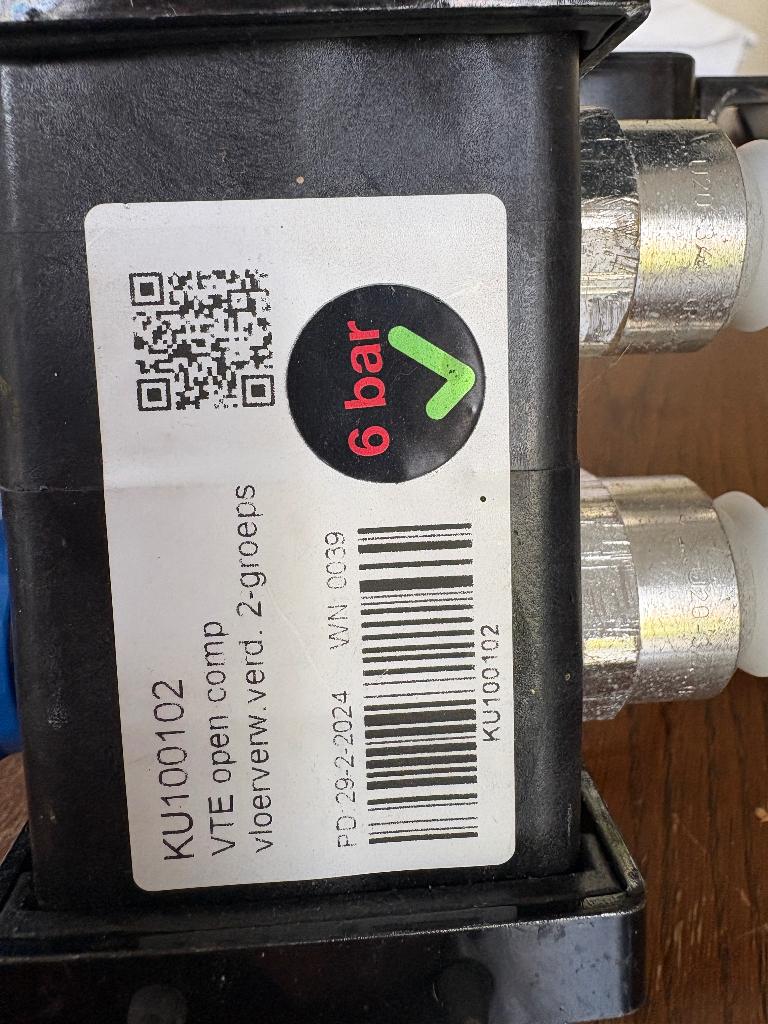 Vloerverwarming verdeler 2groeps, Ophalen, Minder dan 30 cm, Overige typen, Minder dan 60 cm