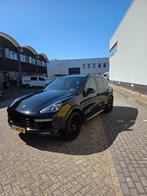 Porsche Cayenne GTS 3.6 V6 440pk Tiptronic S 2016 Zwart, Auto's, Porsche, Automaat, Cayenne, 138 €/maand, Bedrijf