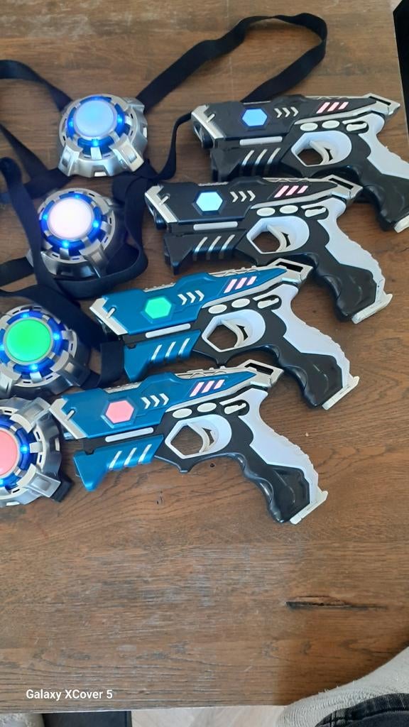 Lasergame Set - 4 Pistolen en 4 Vests, Ophalen of Verzenden, Gebruikt, Jongen of Meisje