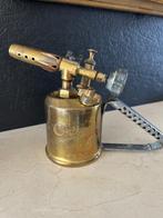 Vintage petroleum brander Optimus, Ophalen