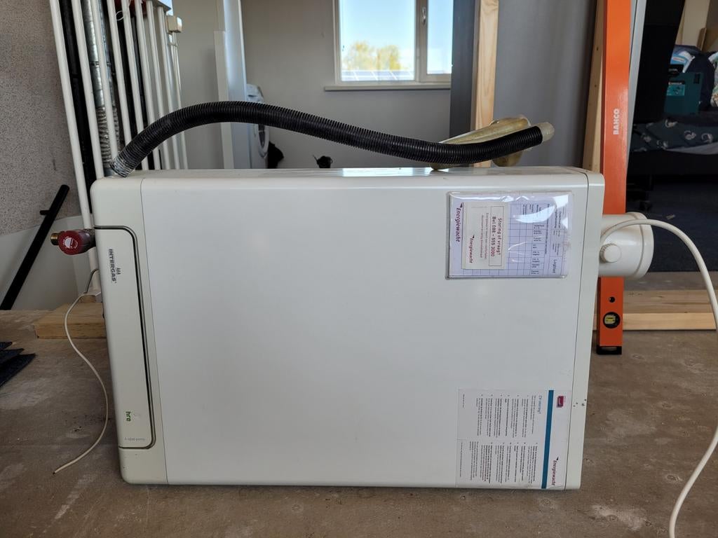 Intergas Kombi Kompakt HRE 28/24 A, Doe-het-zelf en Verbouw, Verwarming en Radiatoren, Ophalen, 30 tot 80 cm, Gebruikt, Cv-ketel of Combi-ketel
