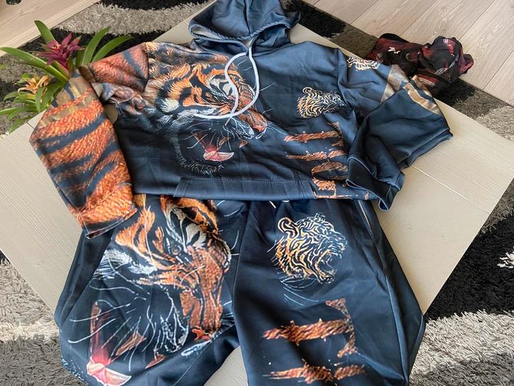 Leuke set mt L voor 2,50 !!!, Kleding | Heren, Overige Herenkleding, Gedragen, Ophalen of Verzenden