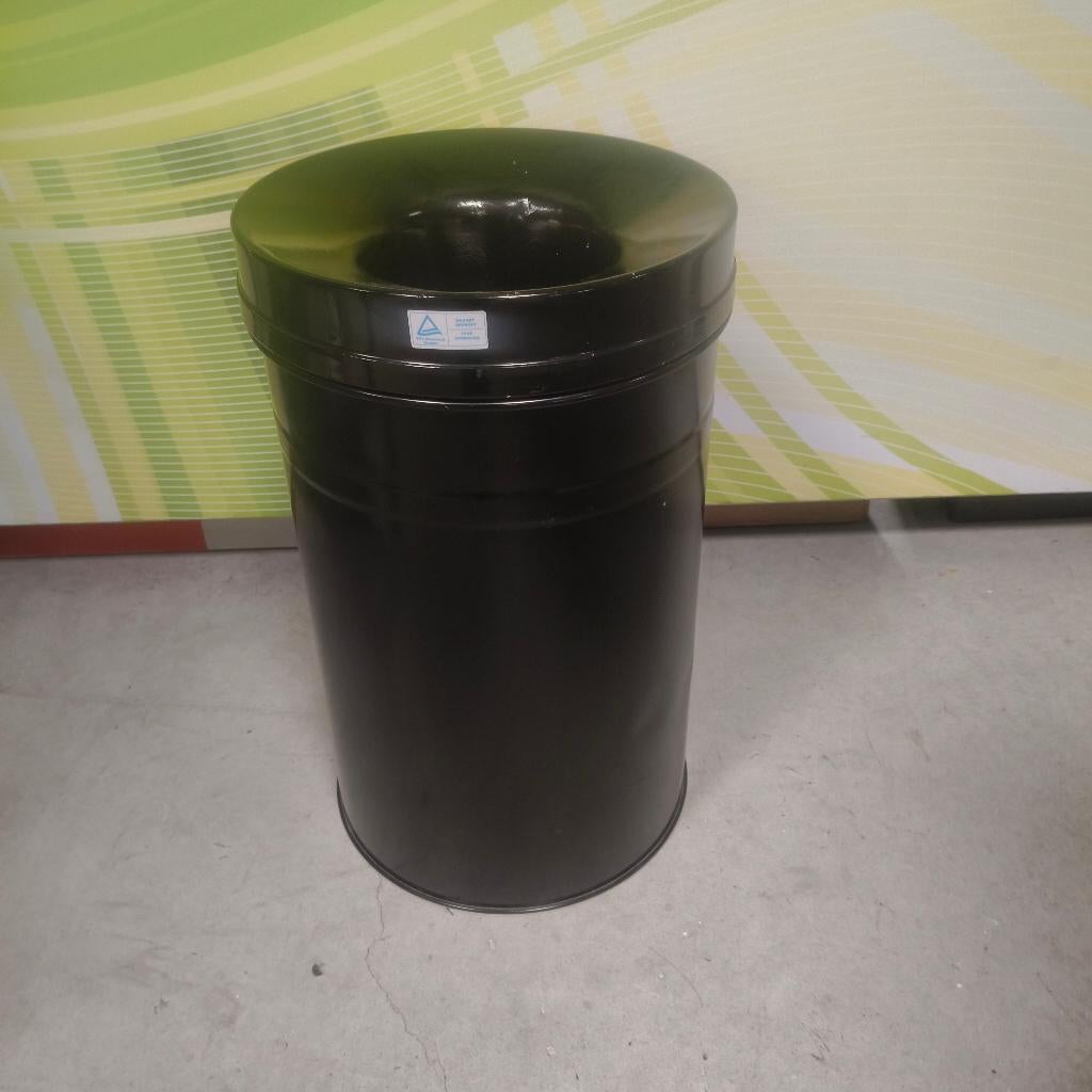 vladovende papierbak / prullenbak, Ophalen, Gebruikt, 50 tot 75 cm, Metaal