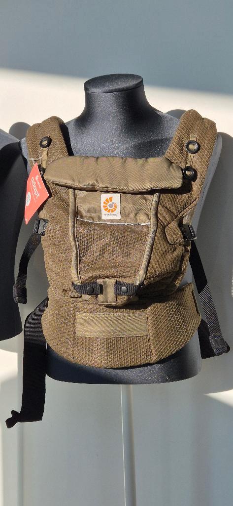 Ergobaby Adapt SoftFlex Mesh Draagzak - Olive Green, Kinderen en Baby's, Babydragers en Draagdoeken, Zo goed als nieuw, Draagzak