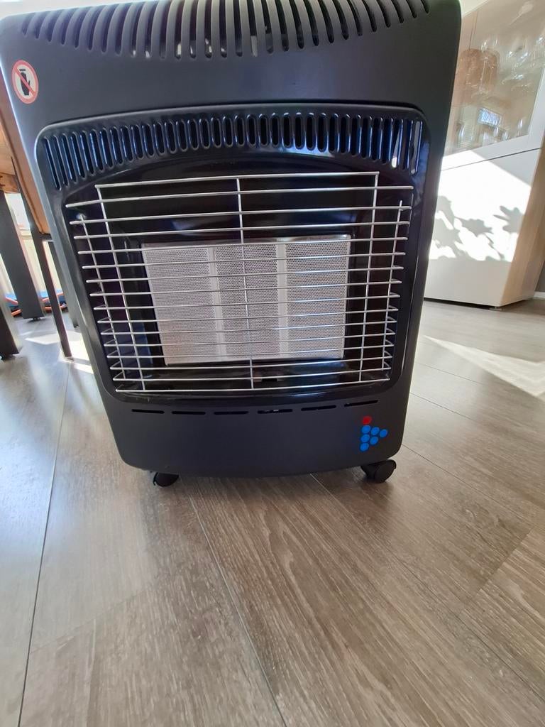 Rol gaskachel met 3 warmtestanden, Caravans en Kamperen, Kampeeraccessoires, Ophalen, Gebruikt