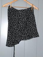 Rokje zwart wit gebloemd | XS | Shein, Kleding | Dames, Rokken, Zwart, Ophalen of Verzenden, Zo goed als nieuw, Maat 34 (XS) of kleiner