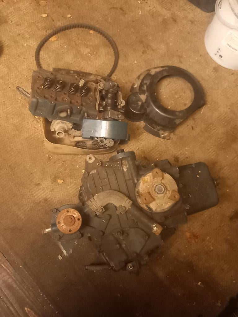 Kubota 2 cylinder blok, Ophalen