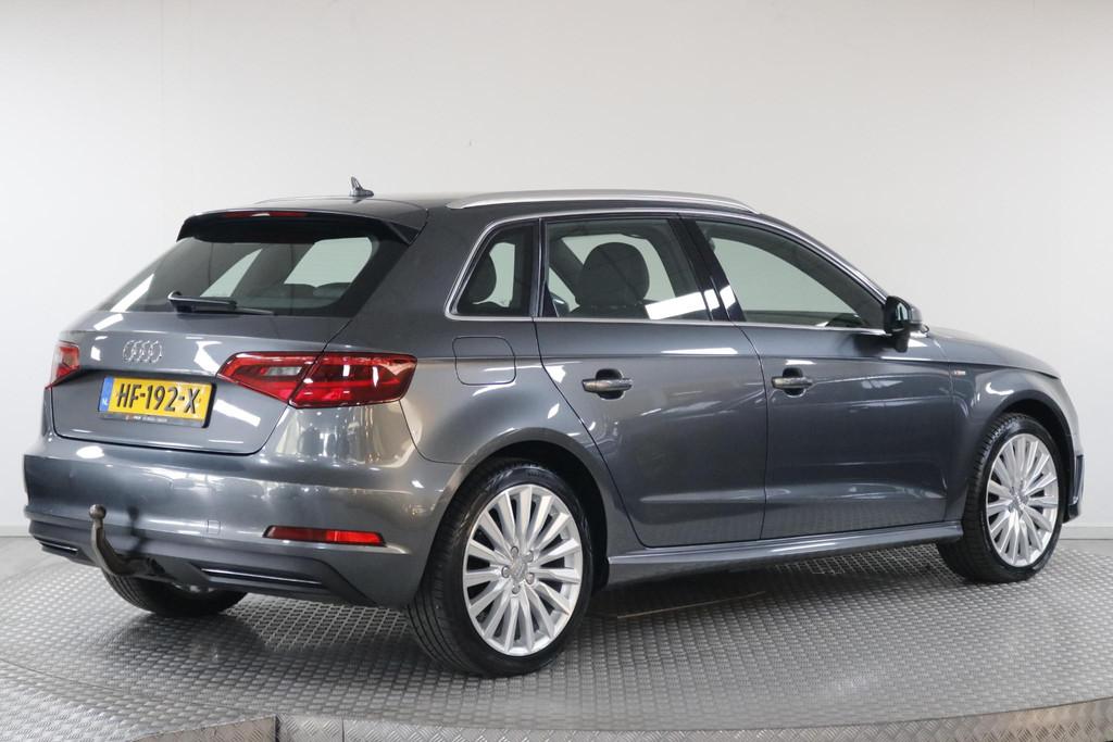 Audi A3 Sportback 1.4 e-tron PHEV Ambition Pro Line plus All, Gebruikt, 4 cilinders, Leder en Stof, Zilver of Grijs